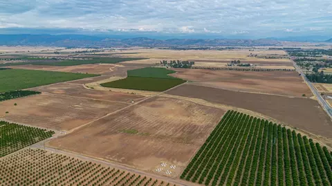 Other - 10464 E Herndon Ave, Clovis, CA 93619 photo 8 of 11
