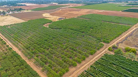 View/Area - 10464 E Herndon Ave, Clovis, CA 93619 photo 10 of 13