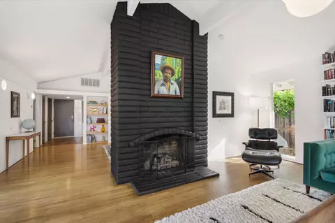 Living - 436 Scripps Dr, Davis, CA 95616 photo 4 of 4