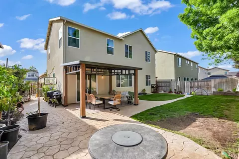 Exterior - 5518 Julia Ave, Keyes, CA 95328 photo 5 of 5