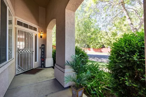 Exterior - 1908 Fall Brook Ct, Merced, CA 95340 photo 6 of 14