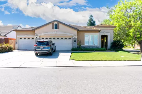 Exterior - 1908 Fall Brook Ct, Merced, CA 95340 photo 3 of 14