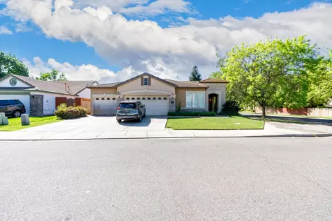 Exterior - 1908 Fall Brook Ct, Merced, CA 95340 photo 2 of 14
