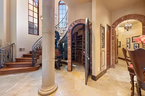 Entry Way - 9345 King Rd, Loomis, CA 95650 photo 4 of 10