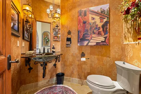 Bath - 9345 King Rd, Loomis, CA 95650 photo 5 of 10