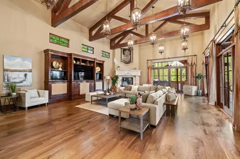 Living - 9345 King Rd, Loomis, CA 95650 photo 4 of 7
