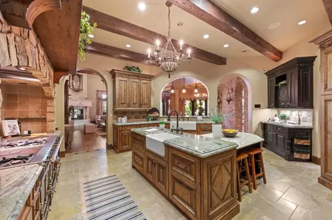 Kitchen - 9345 King Rd, Loomis, CA 95650 photo 3 of 8