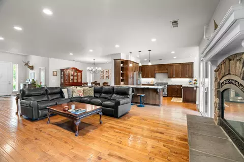 Other - 4817 E Morada Ln, Stockton, CA 95212 photo 2 of 10