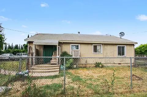 Exterior - 8066 Larkin Rd, Live Oak, CA 95953 photo 2 of 12