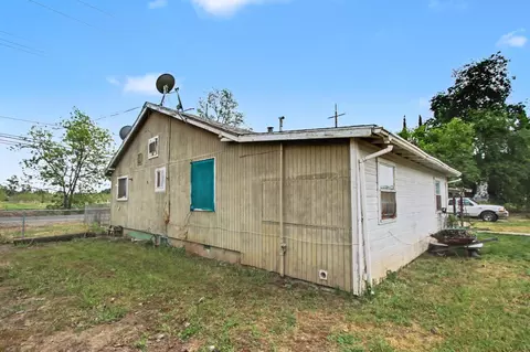 Exterior - 8066 Larkin Rd, Live Oak, CA 95953 photo 7 of 12