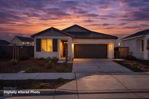 976 Garzas St, Lathrop, CA 95330