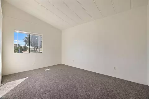 Bedroom - 3443 Kansas Ave, Modesto, CA 95358 photo 6 of 7