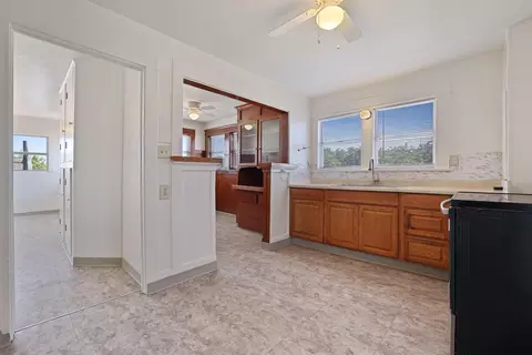 Entry Way - 3443 Kansas Ave, Modesto, CA 95358 photo 2 of 2