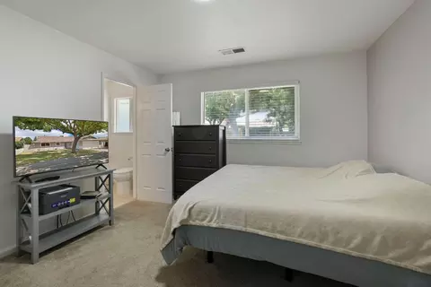 Bedroom - 1208 Guiseppe Ln, Modesto, CA 95355 photo 5 of 7