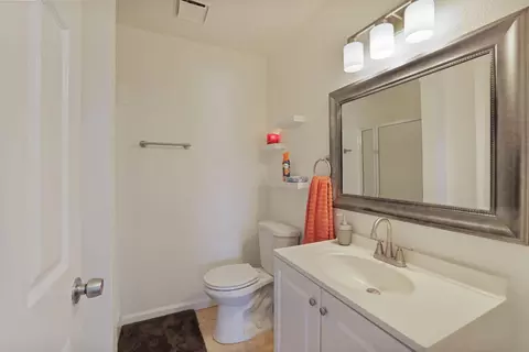 Bath - 1208 Guiseppe Ln, Modesto, CA 95355 photo 1 of 4
