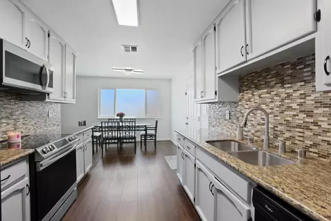 Kitchen - 1208 Guiseppe Ln, Modesto, CA 95355 photo 2 of 4