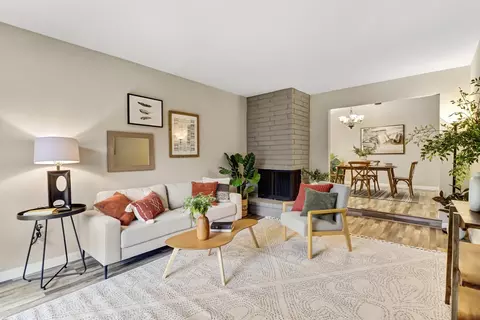 2317 E 8th St, Davis, CA 95618