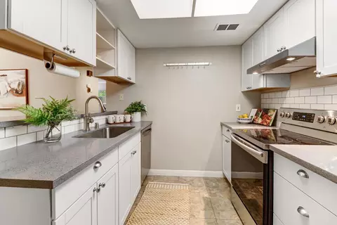 Kitchen - 2317 E 8th St, Davis, CA 95618 photo 3 of 6