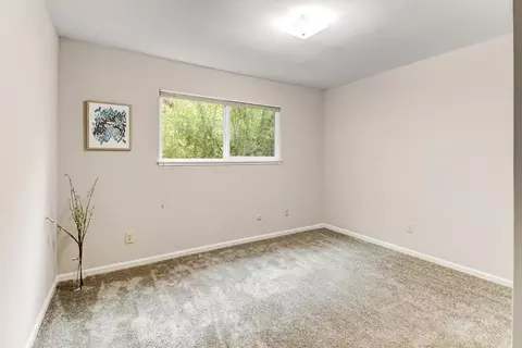 Bedroom - 2317 E 8th St, Davis, CA 95618 photo 4 of 5