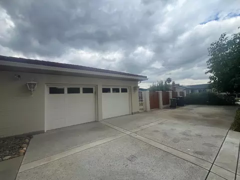 Exterior - 15735 Redondo Dr, Tracy, CA 95304 photo 2 of 12