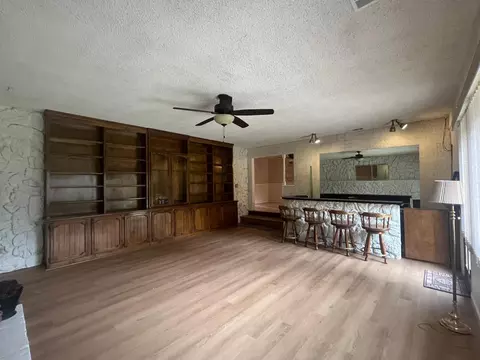 Living - 15735 Redondo Dr, Tracy, CA 95304 photo 2 of 11