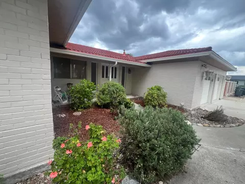 Exterior - 15735 Redondo Dr, Tracy, CA 95304 photo 3 of 12
