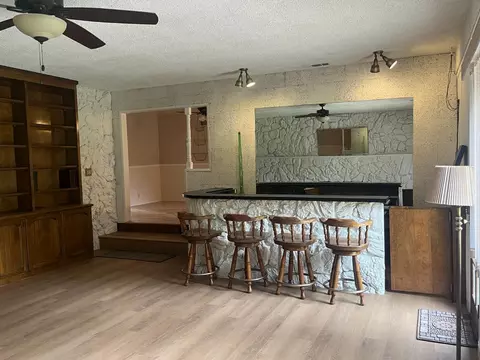 Living - 15735 Redondo Dr, Tracy, CA 95304 photo 5 of 11