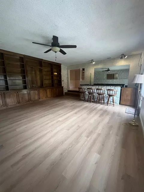 Living - 15735 Redondo Dr, Tracy, CA 95304 photo 4 of 11
