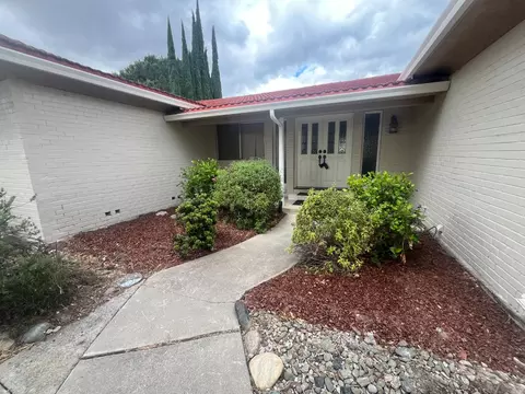 Exterior - 15735 Redondo Dr, Tracy, CA 95304 photo 4 of 12