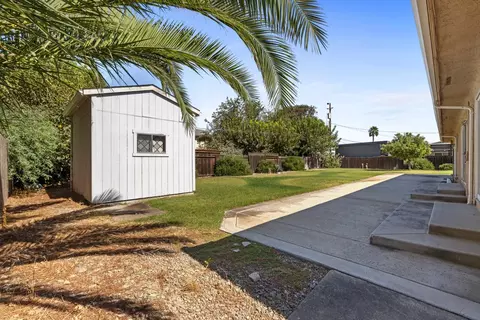 Exterior - 15735 Redondo Dr, Tracy, CA 95304 photo 6 of 12