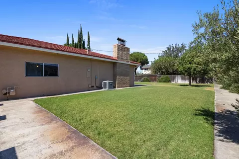 Exterior - 15735 Redondo Dr, Tracy, CA 95304 photo 11 of 12
