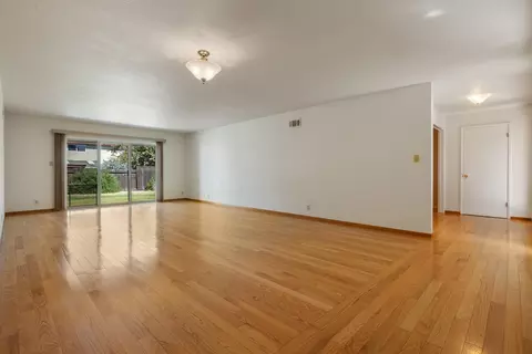 Living - 15735 Redondo Dr, Tracy, CA 95304 photo 8 of 11