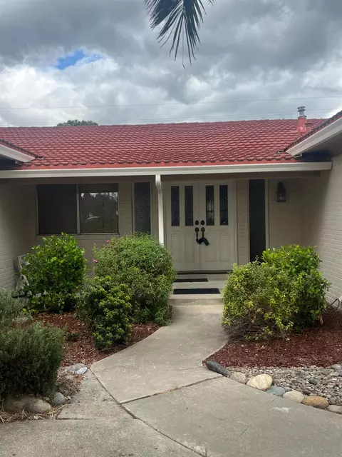 15735 Redondo Dr, Tracy, CA 95304