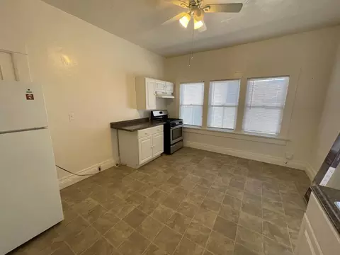 Kitchen - 512 12th St, Modesto, CA 95354 photo 4 of 7