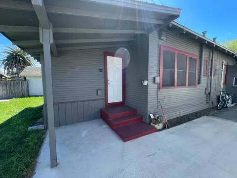 Exterior - 512 12th St, Modesto, CA 95354 photo 4 of 14