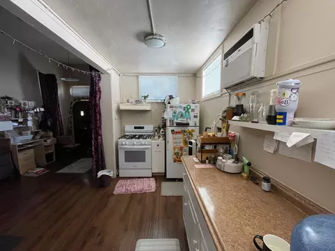 Kitchen - 512 12th St, Modesto, CA 95354 photo 7 of 7