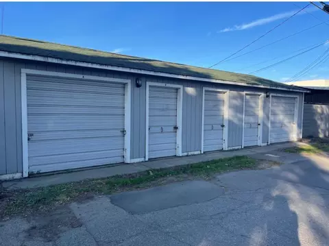 Exterior - 512 12th St, Modesto, CA 95354 photo 14 of 14