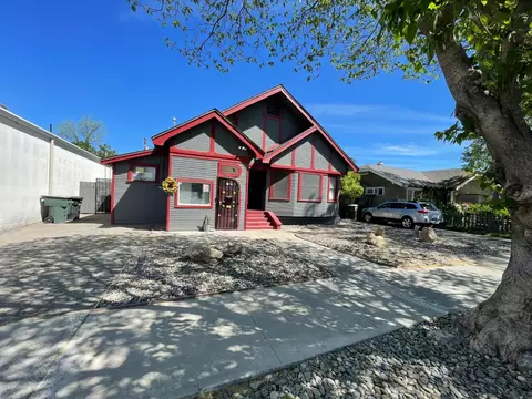 Exterior - 512 12th St, Modesto, CA 95354 photo 2 of 14