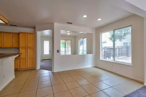 Living - 3516 Windsong Ct, Merced, CA 95340 photo 8 of 15
