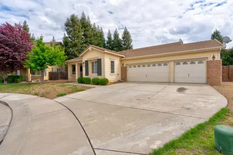 Exterior - 3516 Windsong Ct, Merced, CA 95340 photo 6 of 16