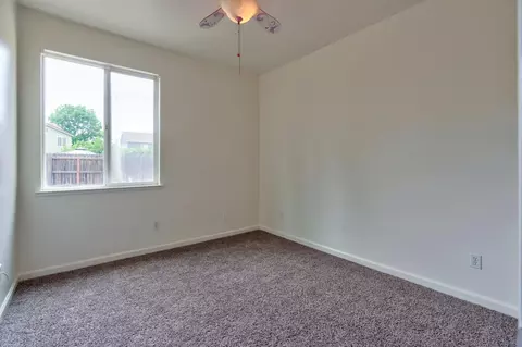 Bedroom - 3516 Windsong Ct, Merced, CA 95340 photo 2 of 10
