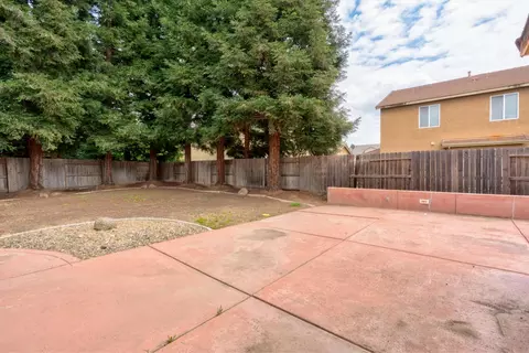 Exterior - 3516 Windsong Ct, Merced, CA 95340 photo 7 of 16