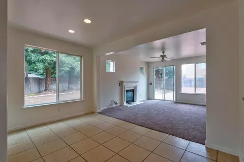 Living - 3516 Windsong Ct, Merced, CA 95340 photo 6 of 15