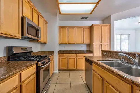 Kitchen - 3516 Windsong Ct, Merced, CA 95340 photo 4 of 5