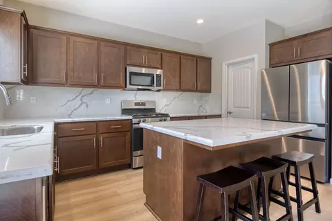 Kitchen - 1508 Founders Point Dr, Modesto, CA 95356 photo 2 of 4
