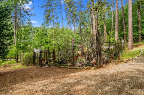 Exterior - 4061 Pacific Crest Ct, Placerville, CA 95667 photo 33 of 46
