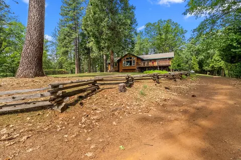 Exterior - 4061 Pacific Crest Ct, Placerville, CA 95667 photo 28 of 46