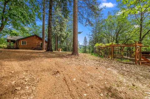 Exterior - 4061 Pacific Crest Ct, Placerville, CA 95667 photo 18 of 46