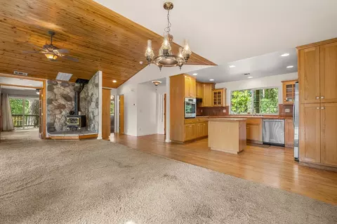 Living - 4061 Pacific Crest Ct, Placerville, CA 95667 photo 11 of 12