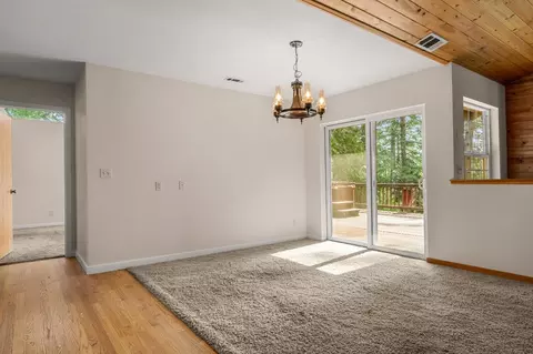 Living - 4061 Pacific Crest Ct, Placerville, CA 95667 photo 12 of 12